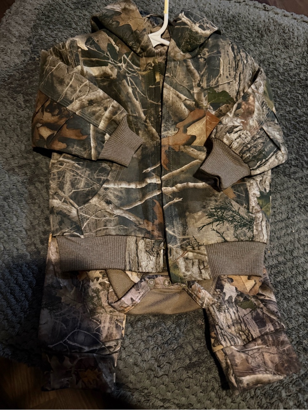 Bass Pro Shops Kids Camo Matching Set - Brown Green Tan